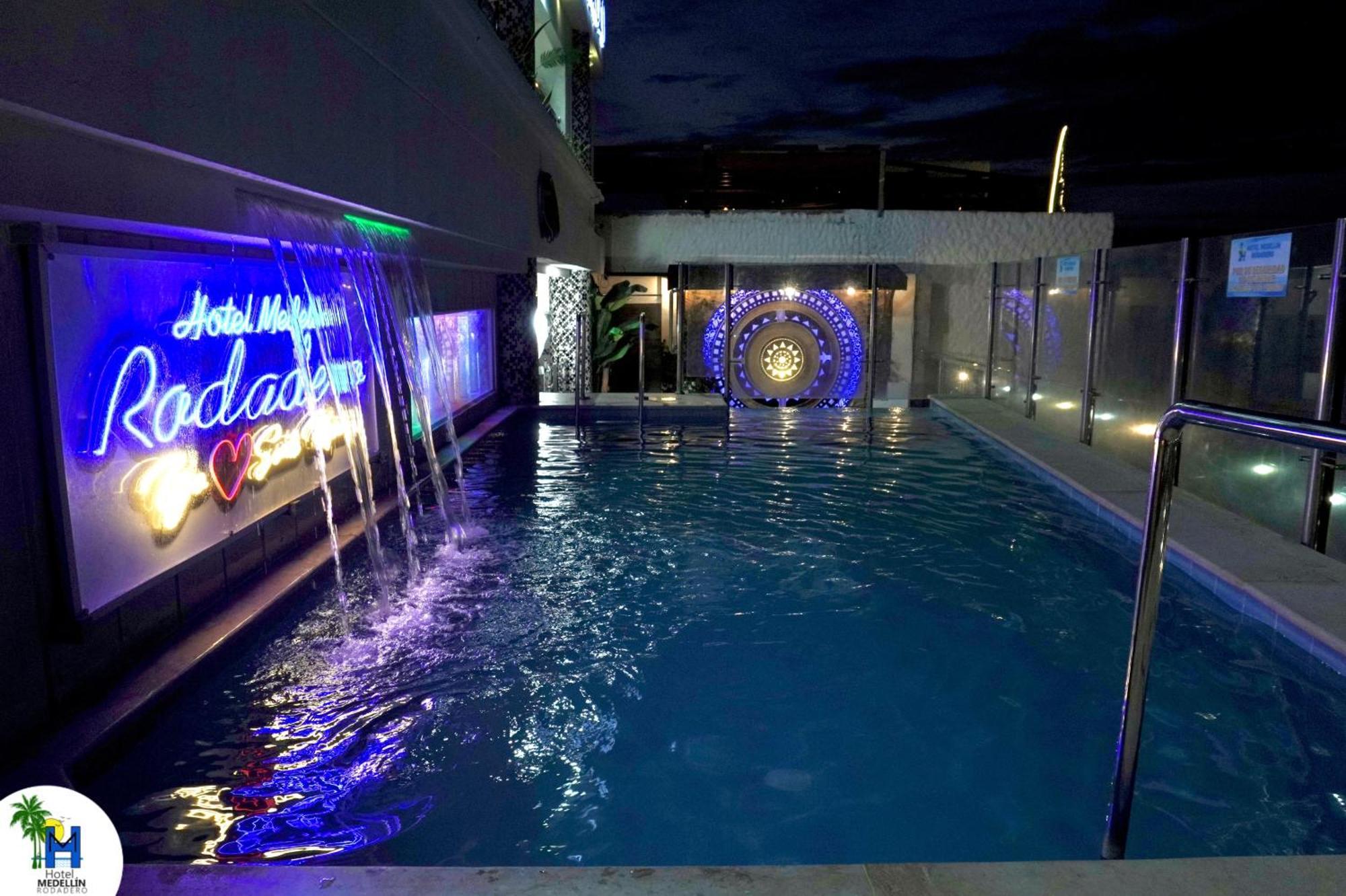 Hotel Medellin Rodadero Gaira Extérieur photo