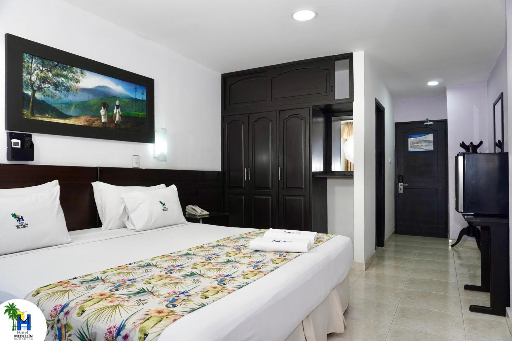 Hotel Medellin Rodadero Gaira Extérieur photo
