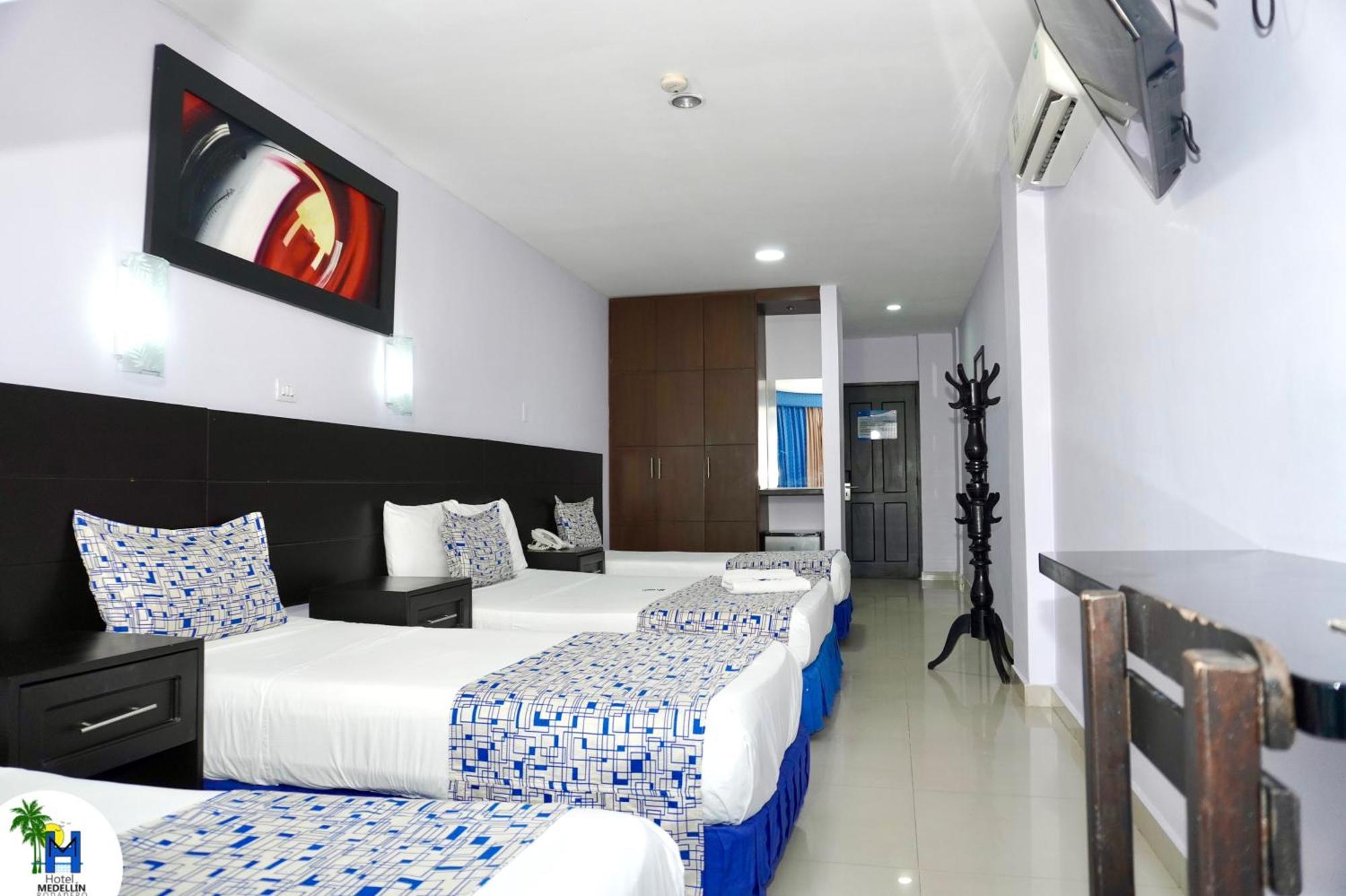 Hotel Medellin Rodadero Gaira Extérieur photo